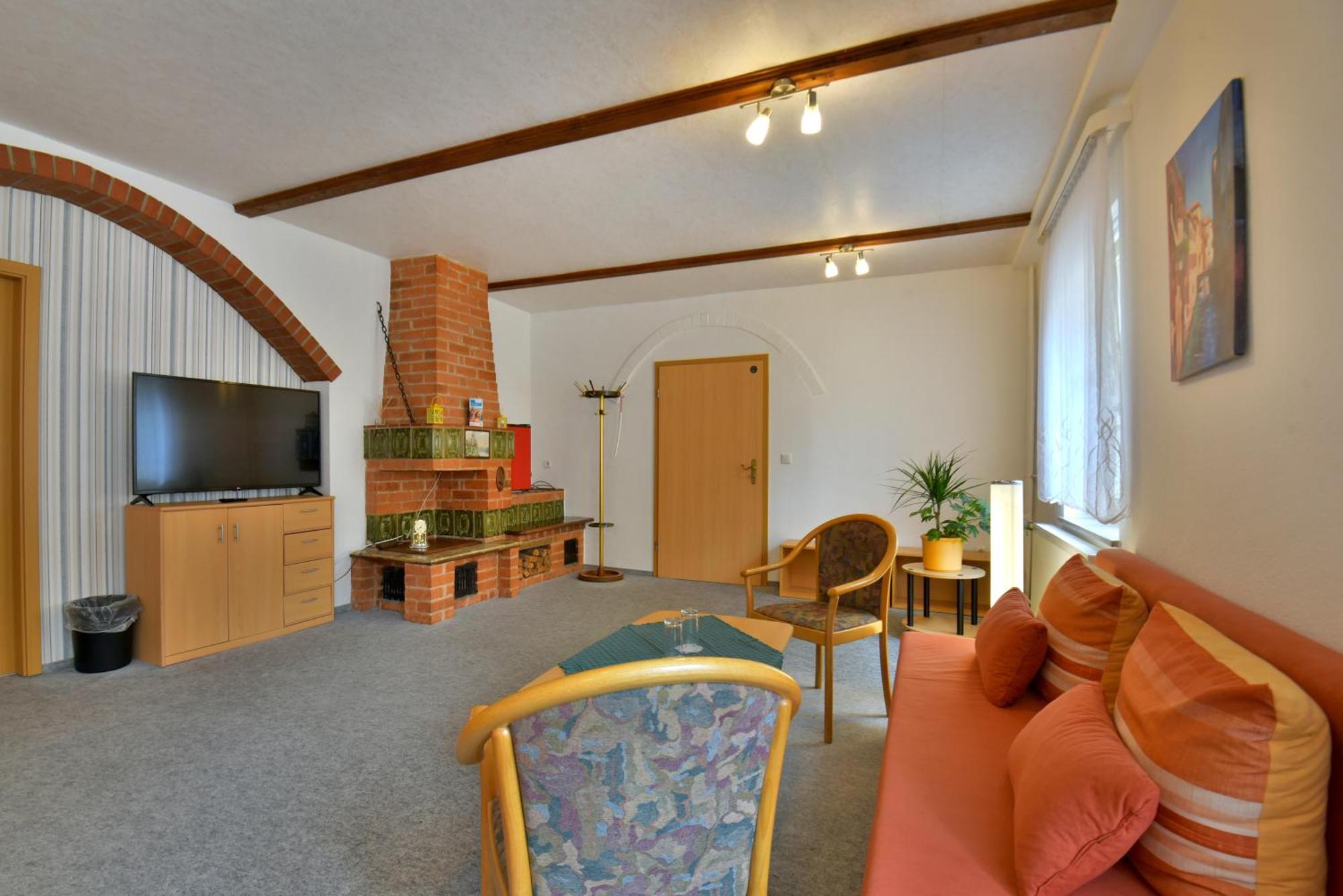 Pension Bergstube Bad Langensalza Exteriör bild