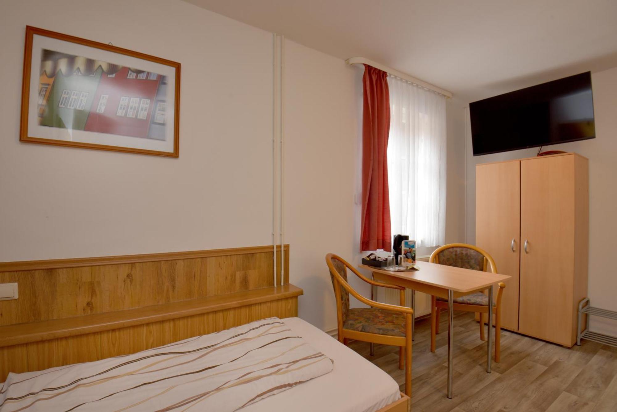 Pension Bergstube Bad Langensalza Exteriör bild