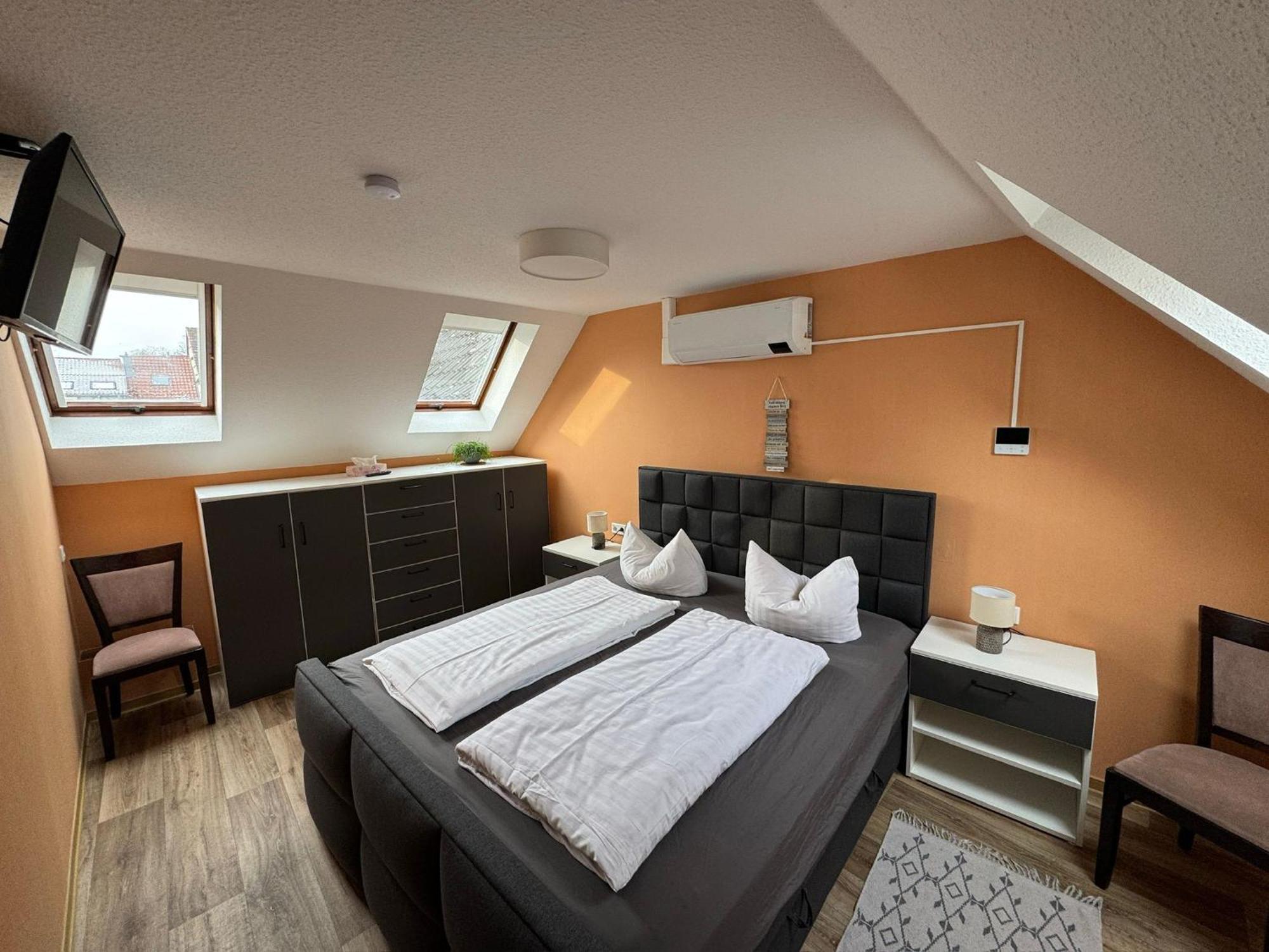Pension Bergstube Bad Langensalza Exteriör bild
